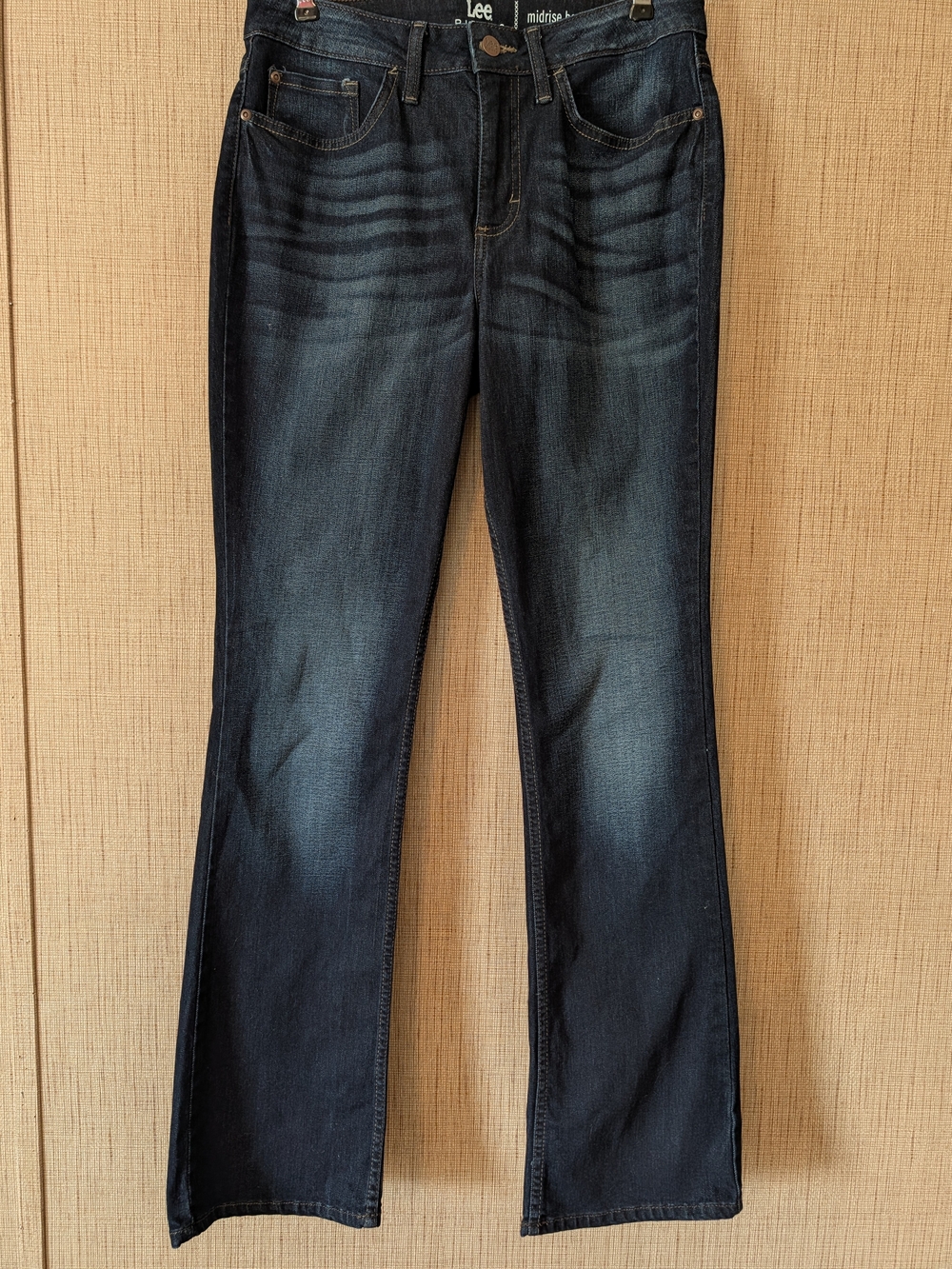 Lee Women's Flare Jeans in Dark Blue Wash
